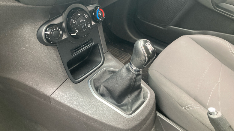 Ford Fiesta 1.25 Style 5dr Petrol Hatchback